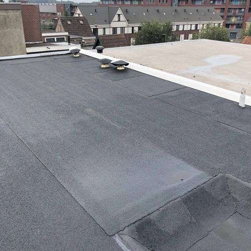 Een nieuw bitumen dak in Zierikzee Een nieuw bitumen dak in Zierikzee